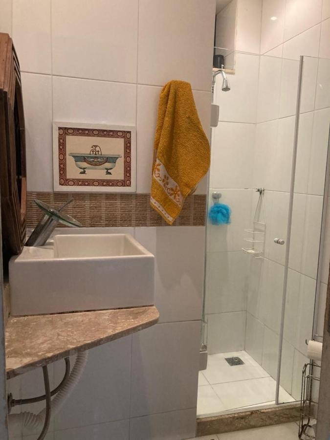 Em Copacabana Apartamento Mobiliado No Posto 6 Рио де Жанейро Екстериор снимка