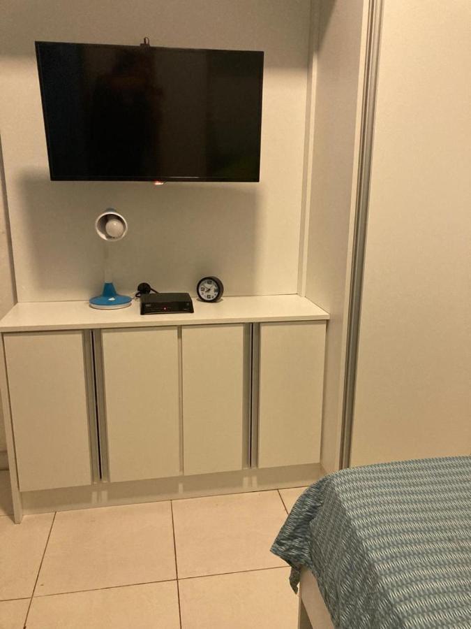 Em Copacabana Apartamento Mobiliado No Posto 6 Рио де Жанейро Екстериор снимка