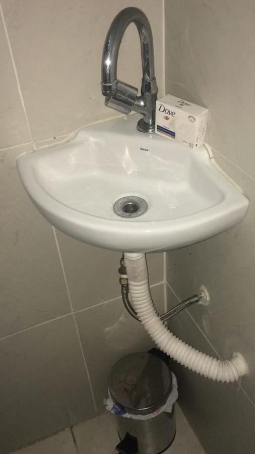 Em Copacabana Apartamento Mobiliado No Posto 6 Рио де Жанейро Екстериор снимка