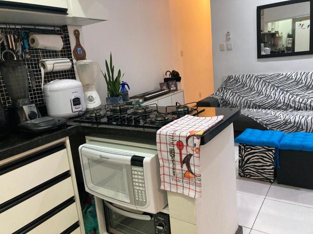 Em Copacabana Apartamento Mobiliado No Posto 6 Рио де Жанейро Екстериор снимка